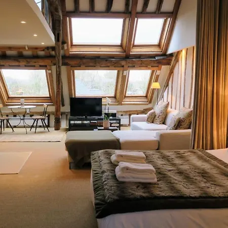 La Venelle Saint Jean Apartamento *